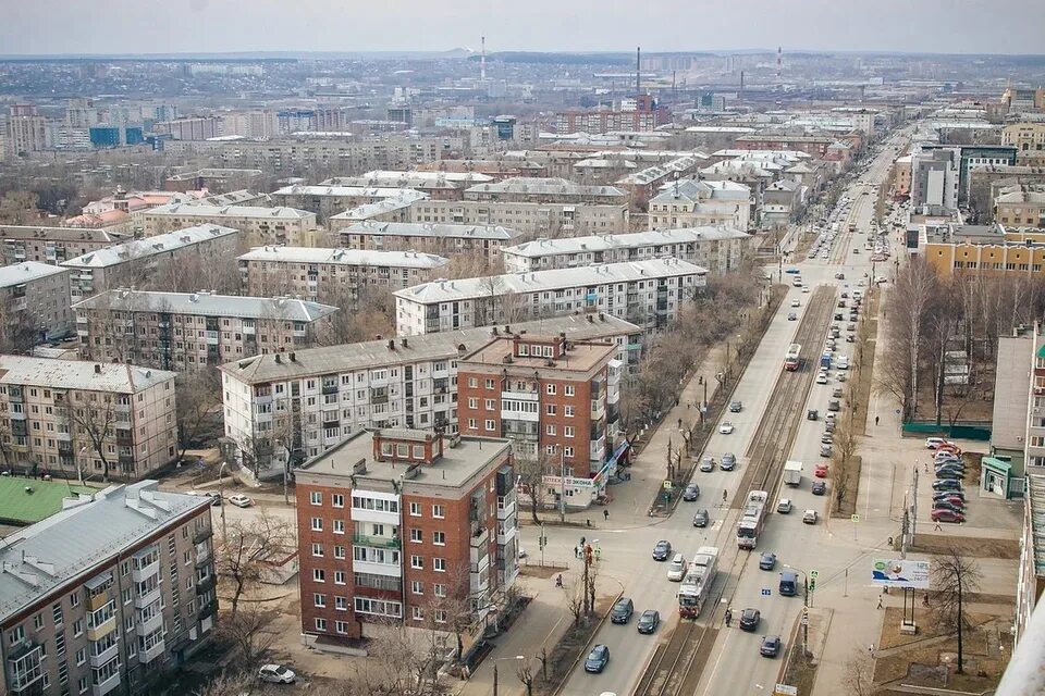 Время в ижевске сейчас. Ижевск население. Ижевск время. Сейчас сейчас в Ижевске. Ижевск время сейчас.