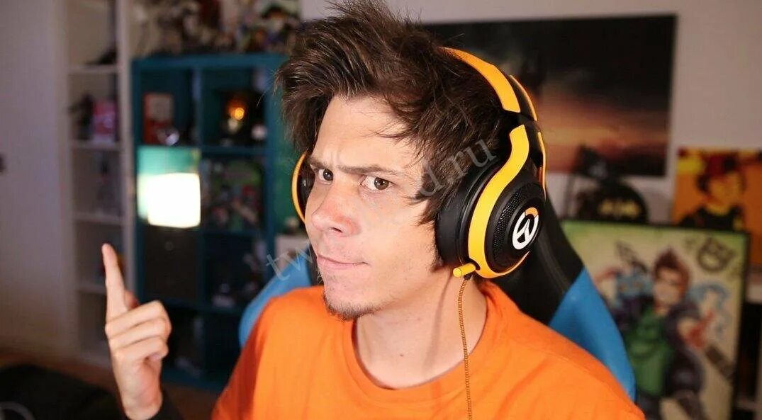 Самый известный стример. Rubius стример. Rubius 2009. Рубиус Твич. Самый популярный стример.