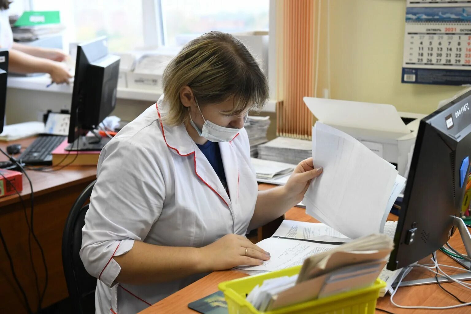 диспансеризация населения. диспансеризация. плановый осмотр в поликлинике. диспансеризация и профосмотры. диспансеризация.