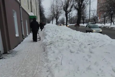 Плотный снег
