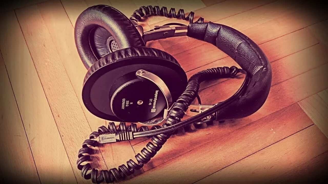 Beyerdynamic DT 48. Beyer dt48. Первые динамические наушники Beyerdynamic DT-48.. 1937 — Beyerdynamic выпускает первые динамические наушники DT-48.