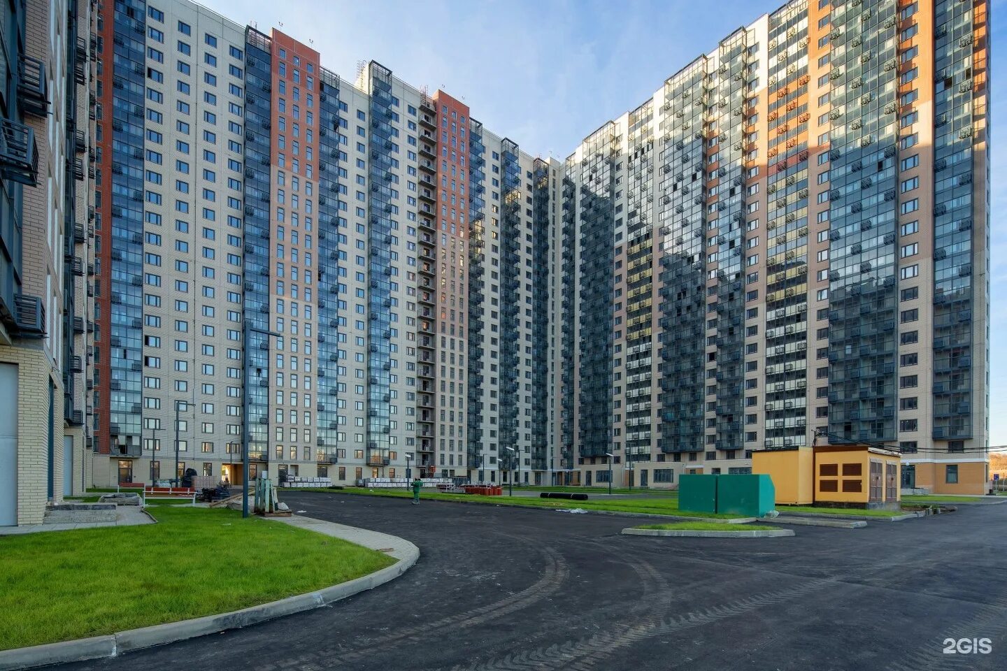 Митино новостройки от застройщика. Новостройка в перми на муравской. Мир митино, москва, муравская улица. Жк life митино экопарк. Пик проекты митинский лес.