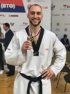 Чемпион по тхэквондо