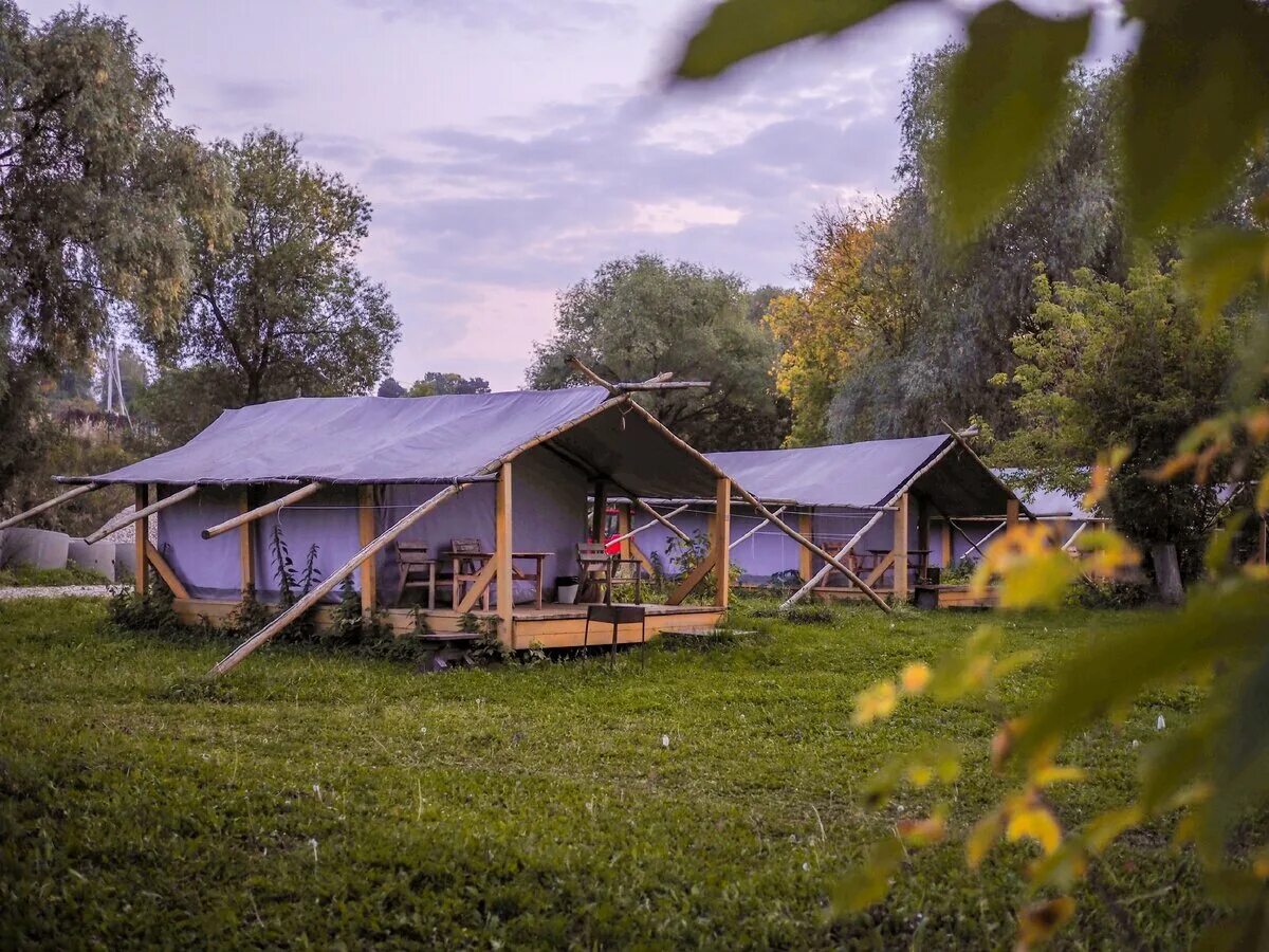 Ананда глэмпинг. Глэмпинг гранд локатьон. El evento воронеж белый колодец. Глэмпинг воронеж. Глэмпинг urman camp казань.