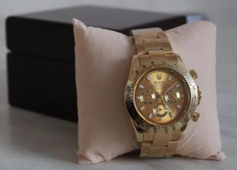 Rolex alabaster реплика. Реплики премиум качества. Реплики премиум качества. Beaubourg louis vuitton сумка. Часы ролекс алабастер.