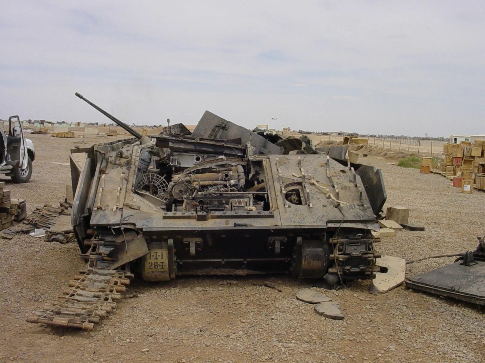 Подбитые танки абрамс на украине. Подбитые БМП-2 Афганистан. Подбитые БМП m2a2 Bradley.