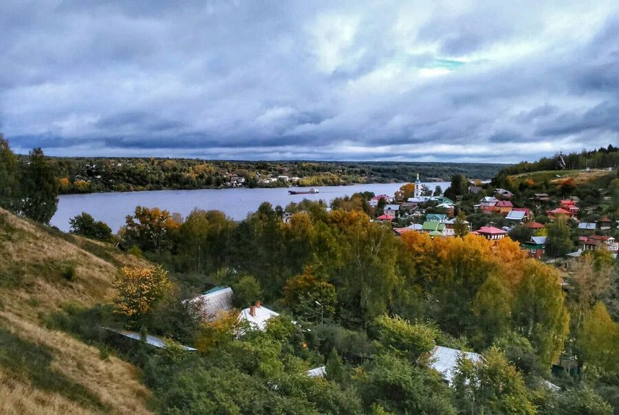 Гора Левитана в Плесе. Город плёс гора Левитана. Плёс левитановские места. Плёсская крепость плёс.