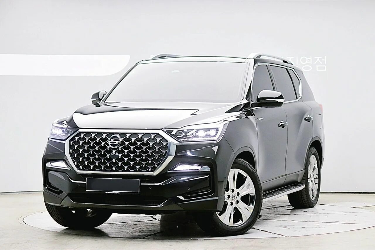 Рекстон 2023 купить. SSANGYONG Rexton 2023. Rexton 2023. Кg Mobility Rexton 2023. Рекстон 2023 Black Edition.