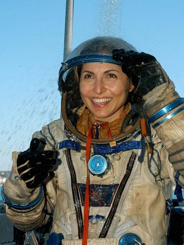 аньюша ансари. имя первой космической туристки. ануше ансари фото. женщина космонавт турист. шейла ансари.