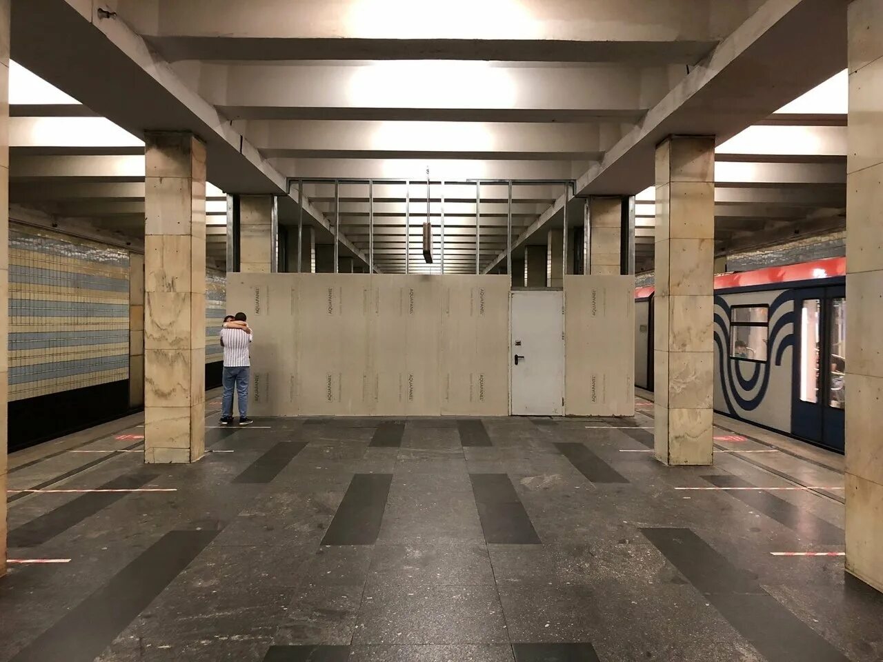 Переход на проспекте вернадского. Станция метро новаторская бкл. Проспект вернадского (станция метро, большая кольцевая линия). Станция проспект вернадского бкл. Проспект вернадского (станция метро, большая кольцевая линия).