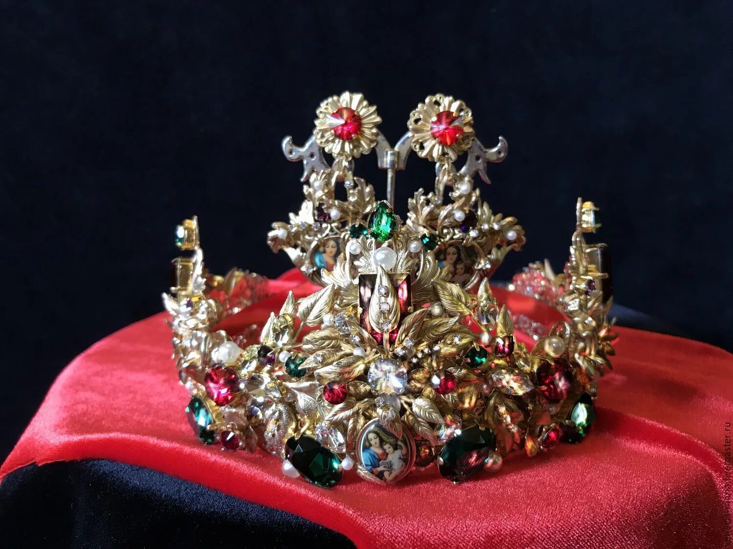 Корона в подарок. Корона любви. Тибетская корона. Корона сувенир. Гадать короне