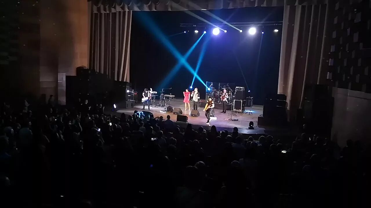 Концерт брянцева в ижевске. Концерт брянцева. концерт сургут брянцев. брянцева 15.