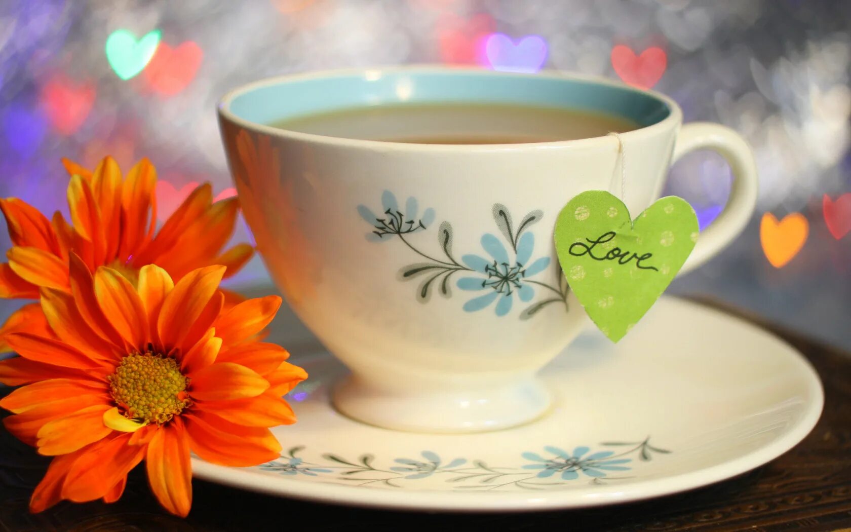 Цветы в кружке. Чай с цветами. Чашка чая. Доброе утро с чаем. Песня нежная чае
