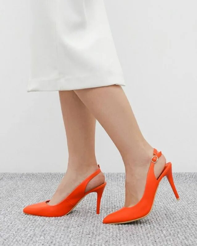 Туфли-лодочки. Туфли на высоком каблуке. Каблучки отзывы. Lautre chose босоножки красные. Босоножки мэри джейн.