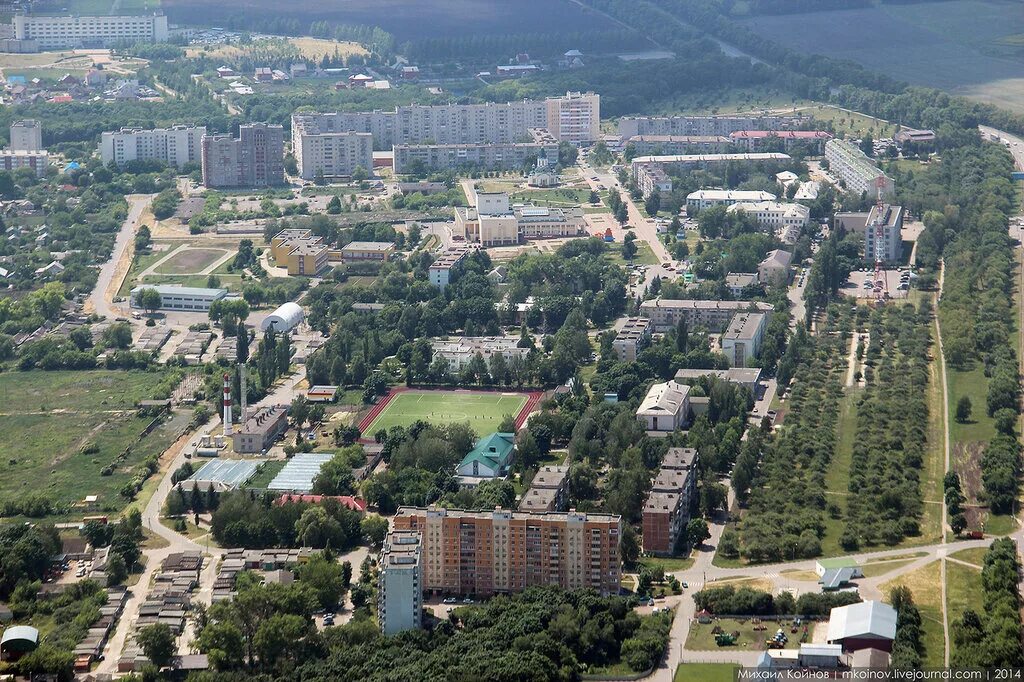 Посёлок Майский Белгородской. П Майский Белгород. Поселок Майский Белгородский район. Майский Белгородская область с высоты птичьего полета.