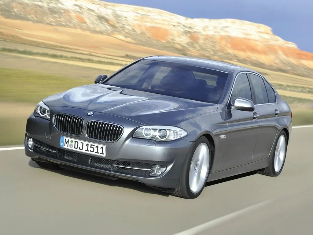 BMW 5 Series (f10). БМВ 5 535. BMW 5 Series 2011. BMW 5 535i.