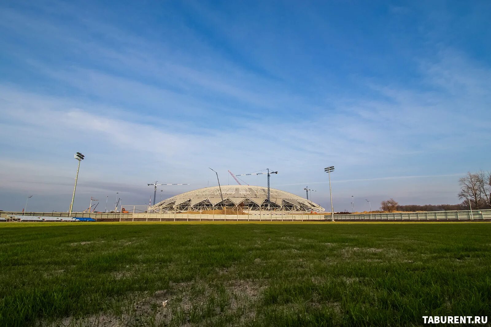 Стадионы летом. Стадион Самара Арена. Стадион Волгоград. Макет стадиона Самара Арена. Стадион Самара Арена проект.