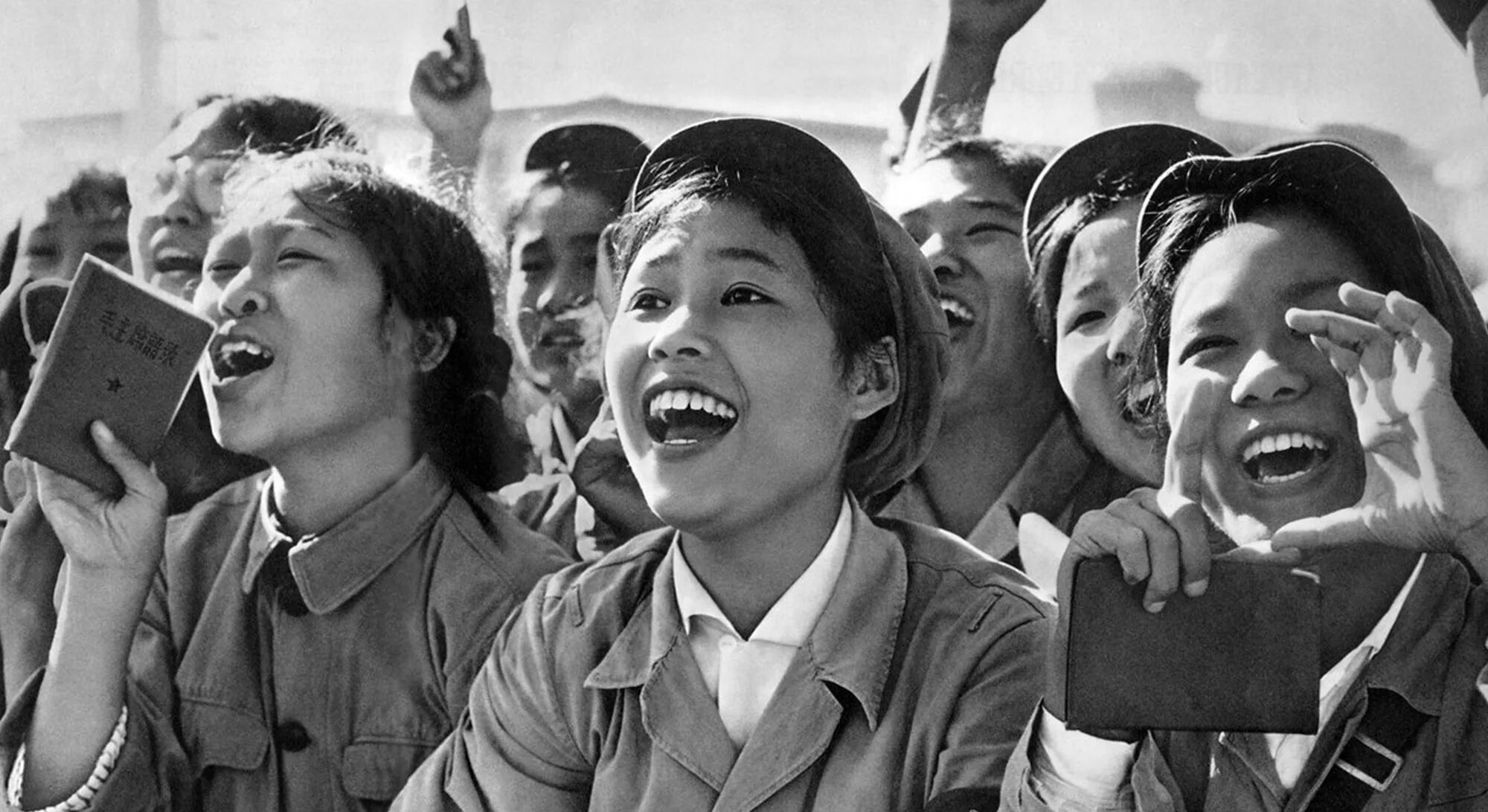 Культурная революция Мао Цзэдуна. Мао Цзэдун хунвейбины. Мао Цзэдун 1966. Мао Цзэдун Великая Пролетарская культурная революция.