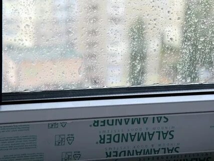 Потеют окна на балконе изнутри что делать