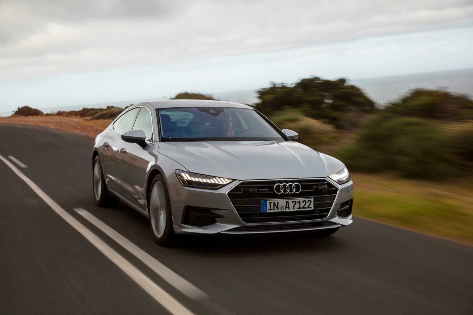 Audi a7 драйв 2. Audi a7 2022. Ауди а7 спортбэк 2015. Ауди а7 лонг 2024. Audi a7 2011 3.