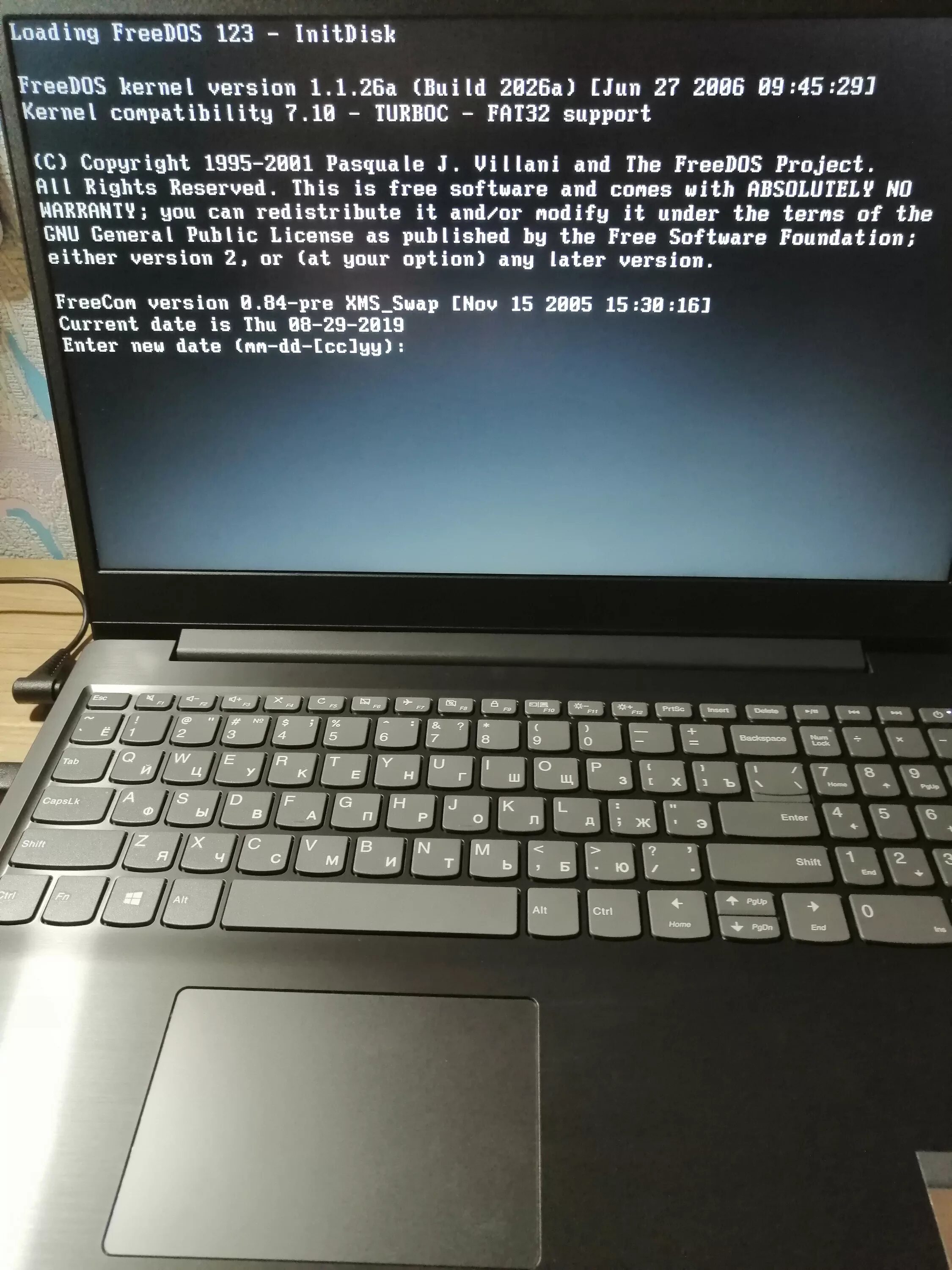 Завис ноутбук асус. Почему не включается ноутбук после. Почему не включается ноутбук после. Почему не включается ноутбук. Не включается ноутбук.