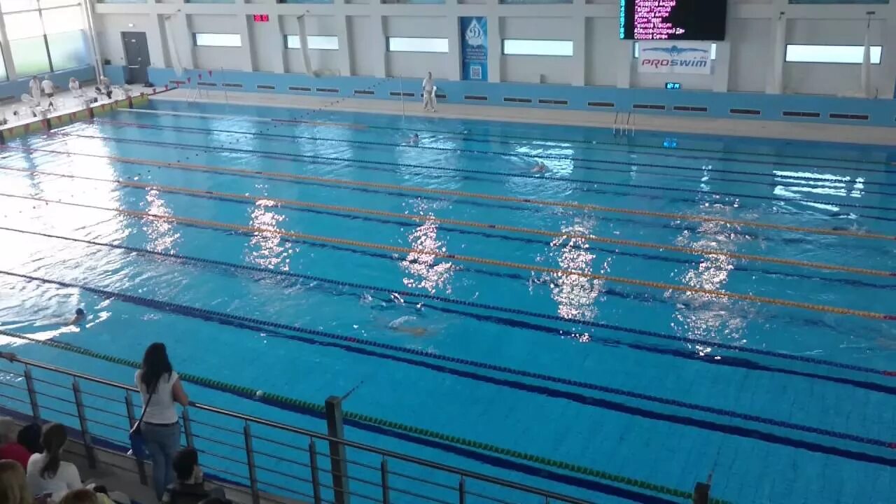 Спортивный бассейн. Динамо зал астрахань. Центр водного спорта динамо. Бассейн новопеределкино. Бассейн динамо москва ленинградское шоссе.