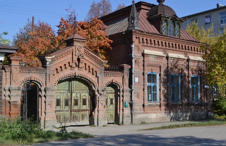 Самый 1 город урала. Краеведческий музей Камышлов. Дом купца Попова Камышлов. Дом купца Бойцова Камышлов. Городской особняк Камышлов.