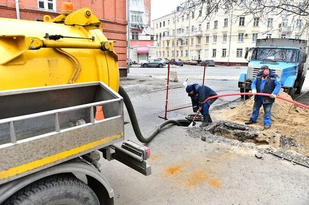 Водоканал ярославль телефон. Ярославльводоканал Махалкин. Ярославский Водоканал. Водоканал Ярославль Тутаевское шоссе. Махалкин Водоканал Ярославль.