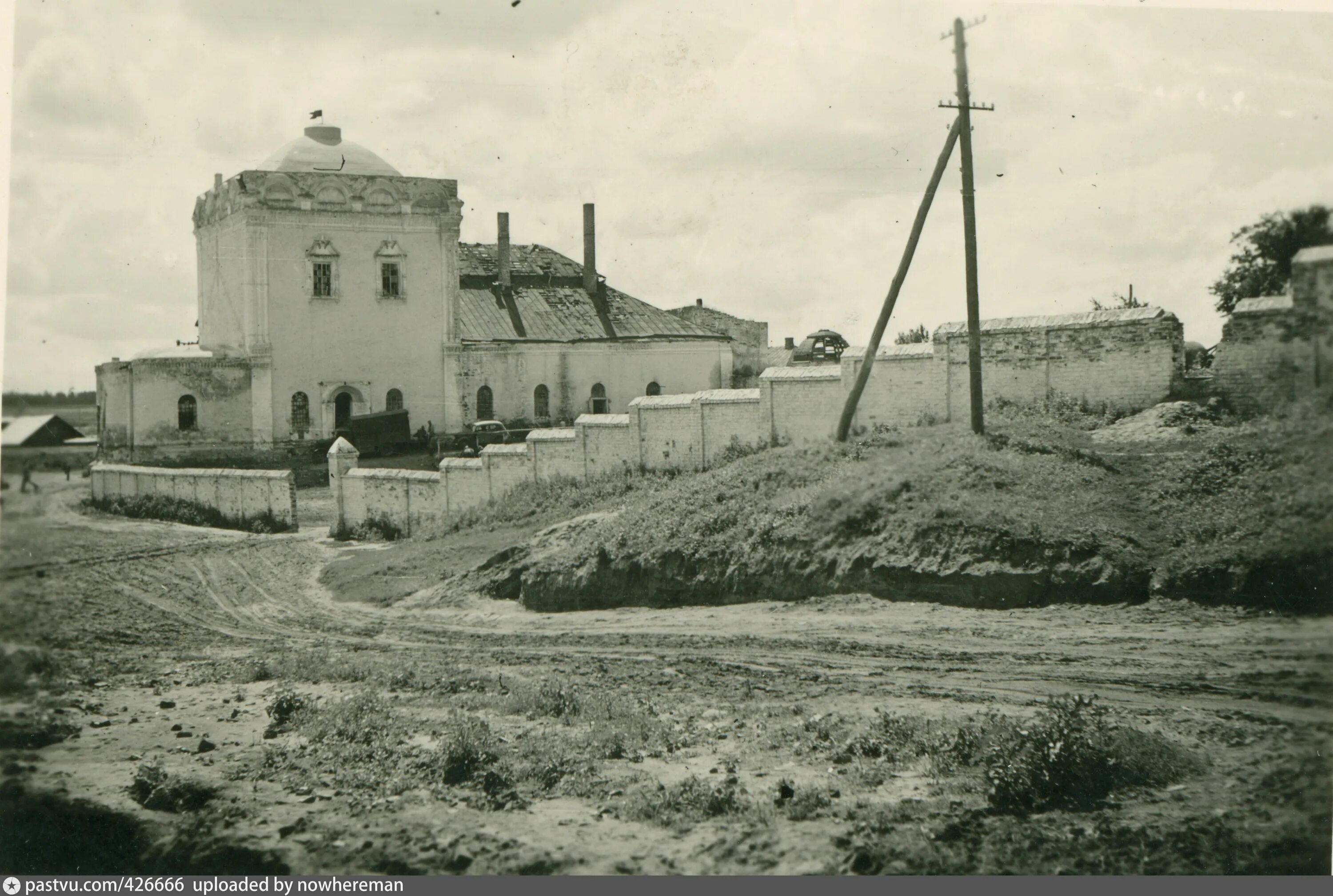 Успенско Николаевская Церковь Белгород. Успенско-Николаевском соборе Марфо-Мариинского монастыря..