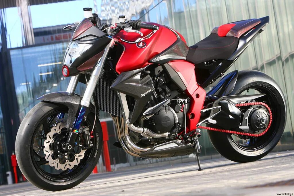 1000 св. Хонда cb1000r. Honda cb1000r 2008. Honda CB 1000 2012. Honda cb1000r 2012.