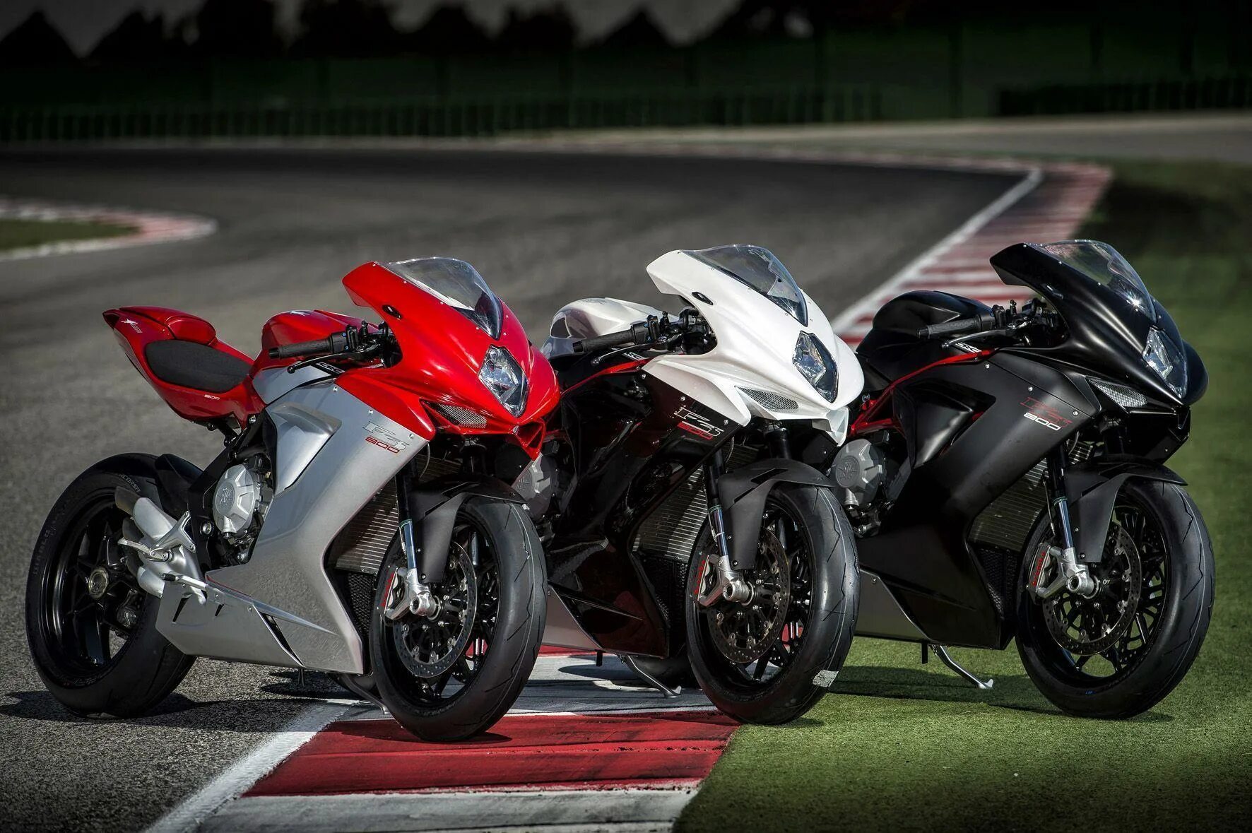 Fast bike. MV Agusta f3 800 Cinematic. MV Agusta f3 800 2015. AGS 4f мотоцикл. MV Agusta f3 красная 2020.