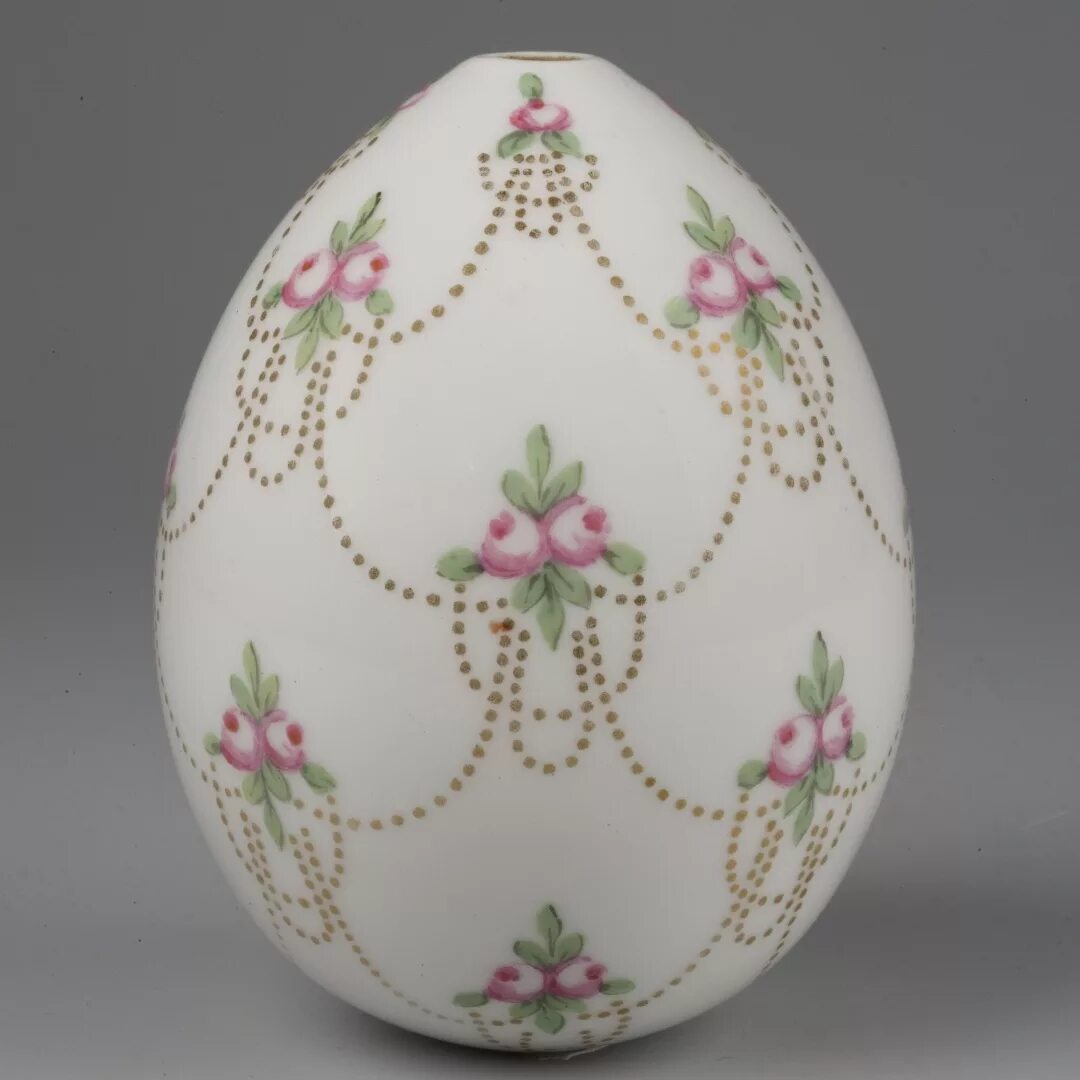 пасхальное яйцо. пасхальное яйцо ифз. пасхальное яйцо 2024. фарфор яйцо ифз. пасхальное яйцо ифз.