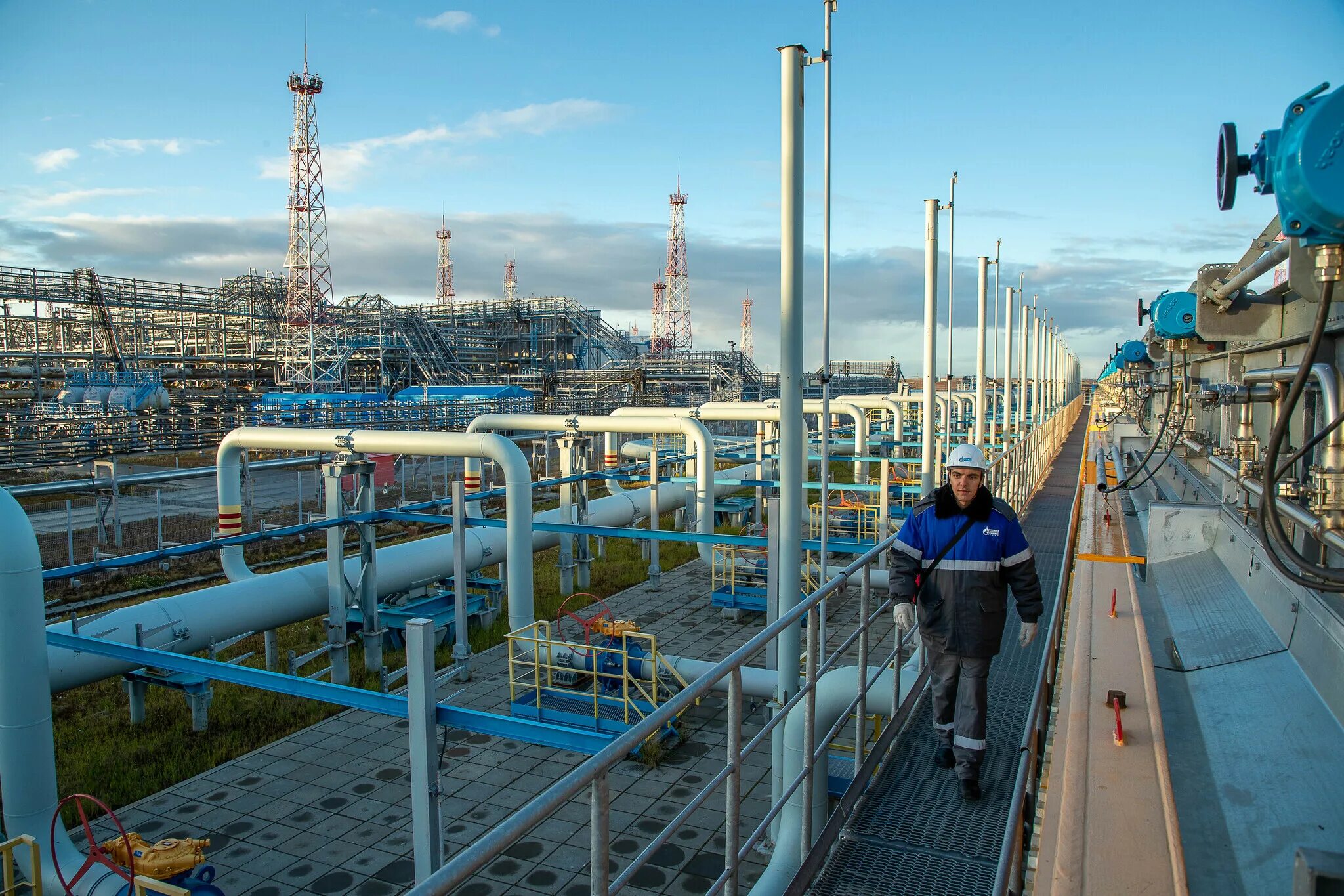 : бованенковское нгкм (янао);. Медвежье нефтегазоконденсатное месторождение. Газовая надым. Бованенковское нефтегазоконденсатное месторождение. Газовая надым.