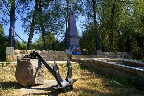 Памятник лейтенанту