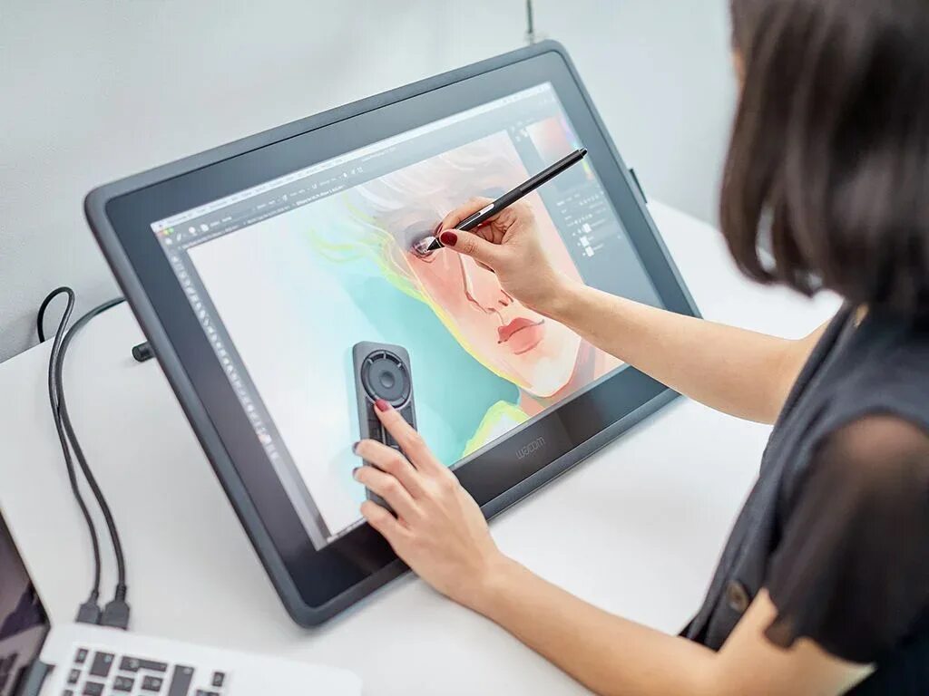 Wacom компьютер. Графический планшет-монитор Wacom Cintiq 16. Графический планшет Wacom Cintiq 22. Интерактивный перьевой дисплей Wacom Cintiq 16. Wacom Cintiq 22 dtk-2260.