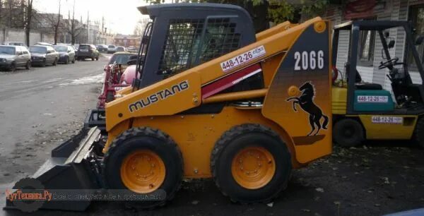 Мини погрузчик mustang 2066. Мини погрузчик mustang 2066. Мини погрузчик mustang 2066. Mustang 2066 управление. Погрузчик hyundai hsl850-7a.