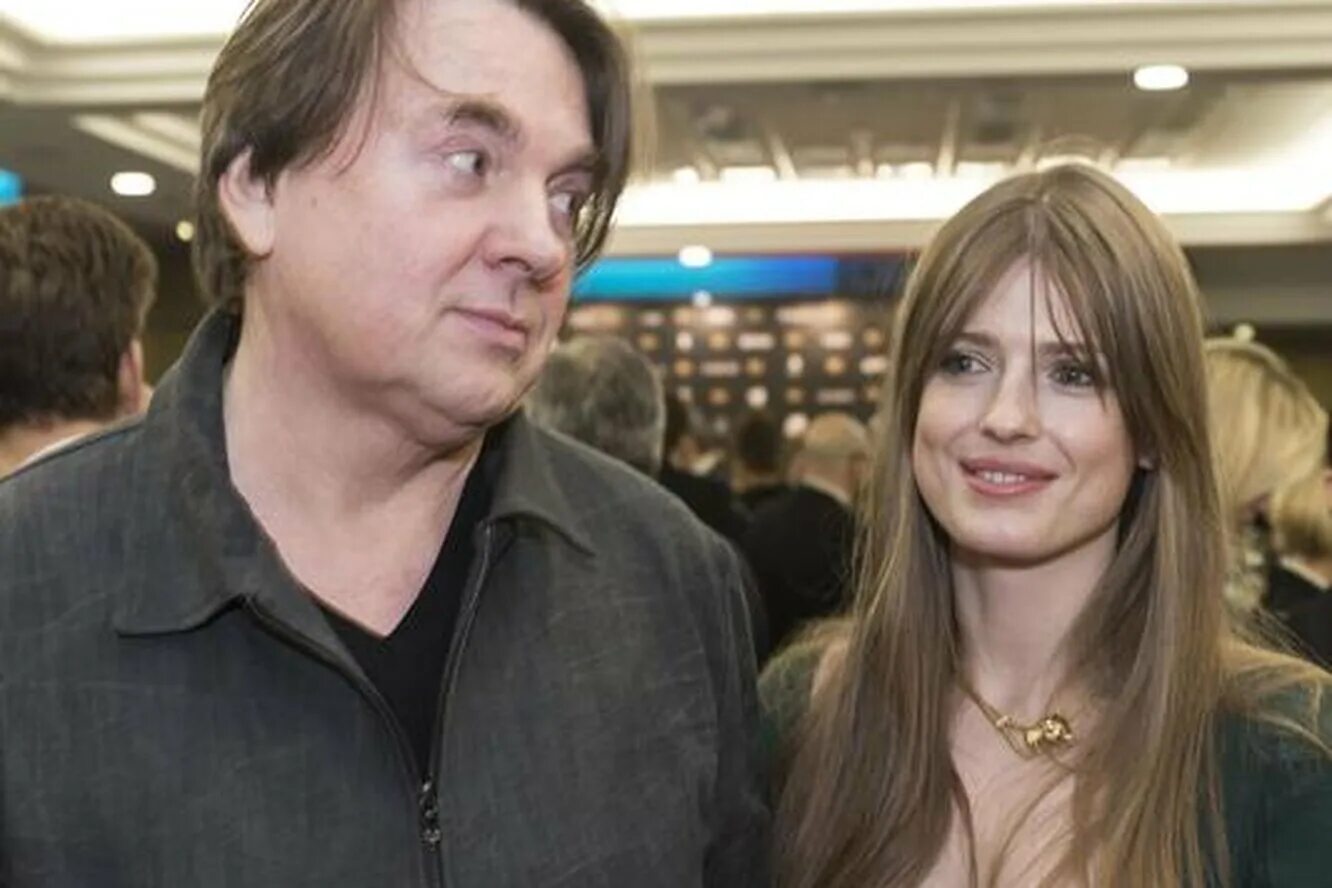 софья эрнст и константин эрнст. константин эрнст и лариса синельщикова с детьми. константин эрнст и лариса синельщикова. константин эрнст и софья заика. дочка эрнста константина.