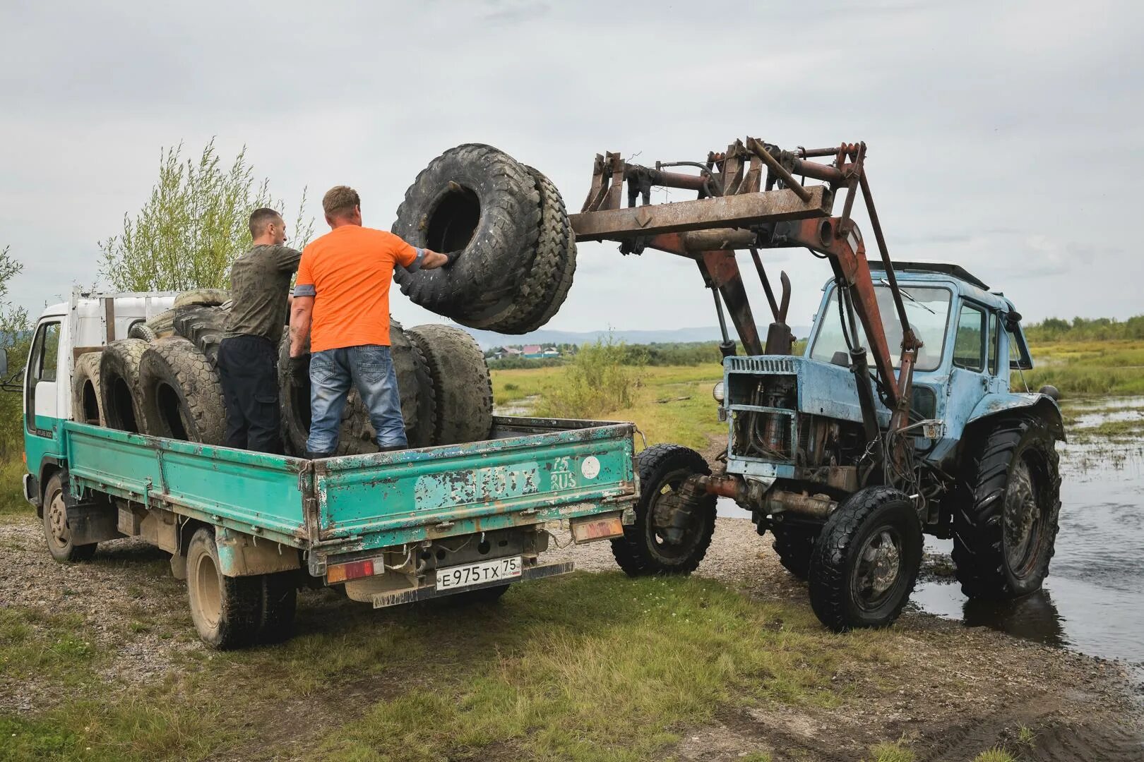 Погода красный чикой забайкальский на неделю. Красный Чикой. Машина красного Чикоя лесхоз. Соревнования красный Чикой. Село красный Чикой.