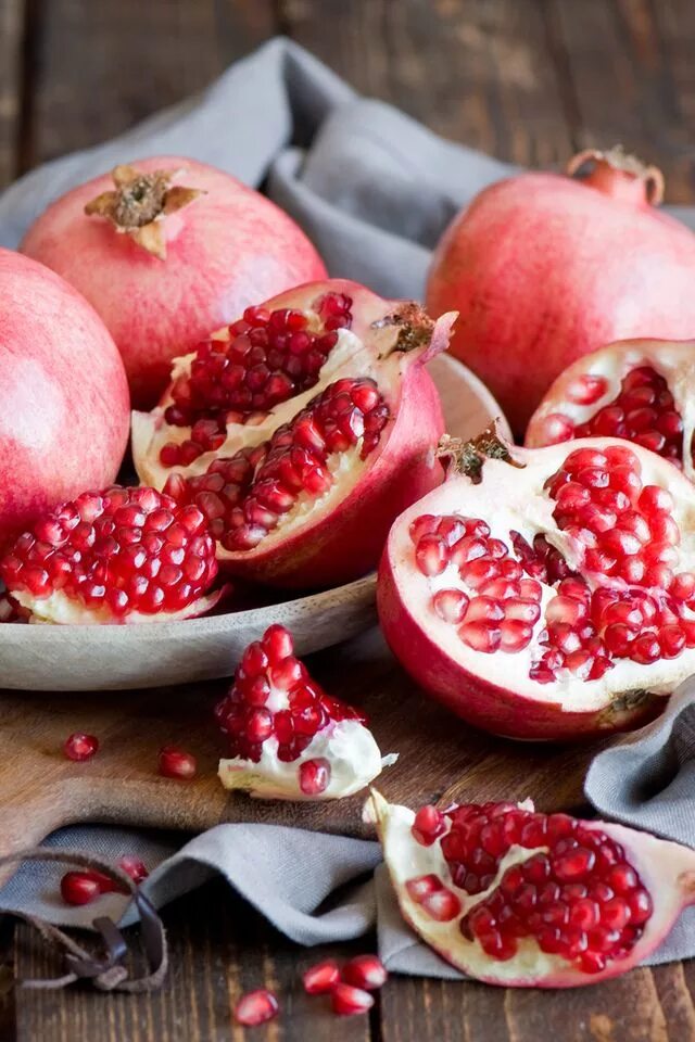 Гранат сокотранский. Бескостный гранат. Иранский гранат. Гранат Pomegranate.