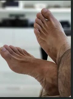 Footing on men