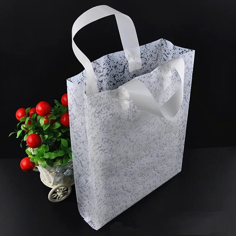 Packaging bags. Прозрачный подарочный пакет. Прозрачные пакеты для упаковки. Прозрачный пакет с ручками. Пластиковая сумка пакет.