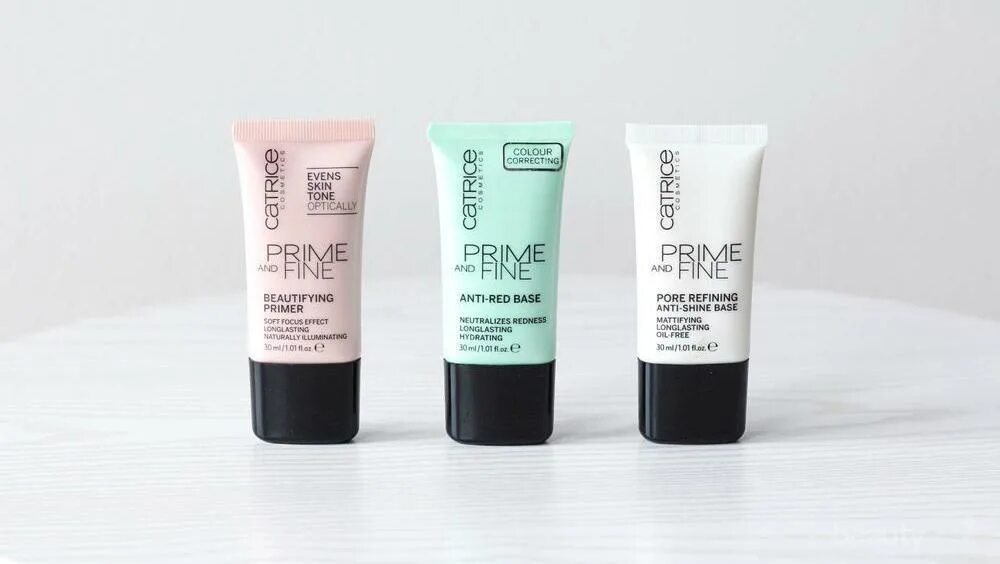 Catrice Prime and Fine primer. Зеленый праймер Катрис. Праймер корейский. Праймер зеленый Estrade.