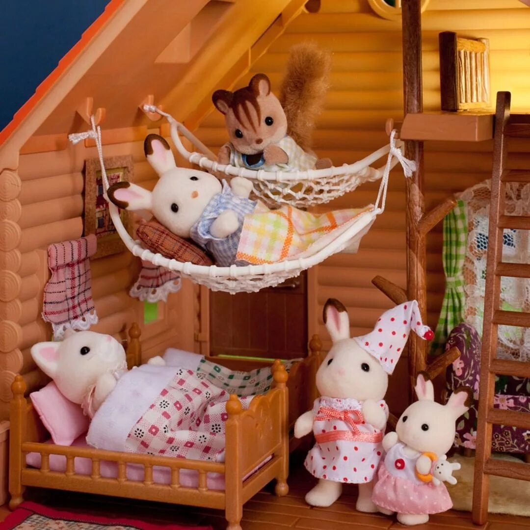 Фэмили. Sylvanian Families Calico Critters. Сильвиан Фэмили. Сильвания Фэмили игрушки. Сильвиан Фэмили игрушки.