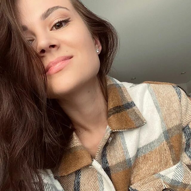 знакомьтесь юля