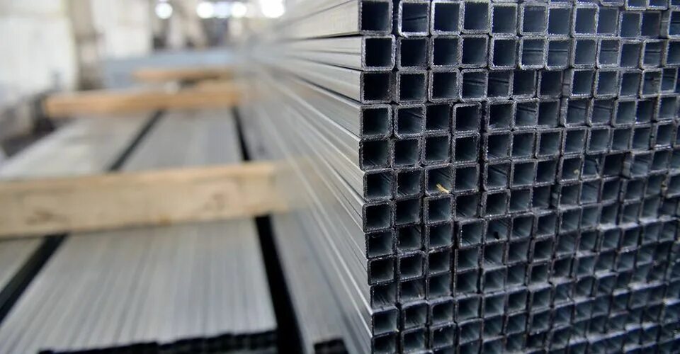 Оцинкованная труба 20х40. Профильная труба 20х20. труба проф 25х25х1,5. труба профильная 60x60x3. труба профильная 100х100х5.