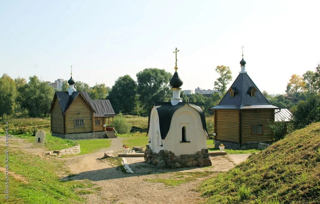 Город приволжск. Моя приволжская земля. Моя приволжская земля. Приволжск монастырь святой источник. Приволжск центр города.