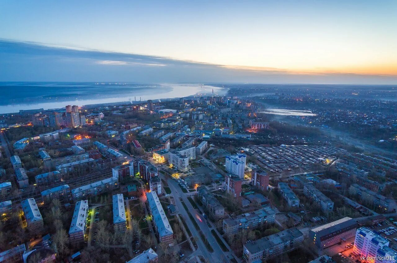 Город Пермь. Городской округ город Пермь. Пермь с птичьего полета. Городской округ город Пермь Закамск.