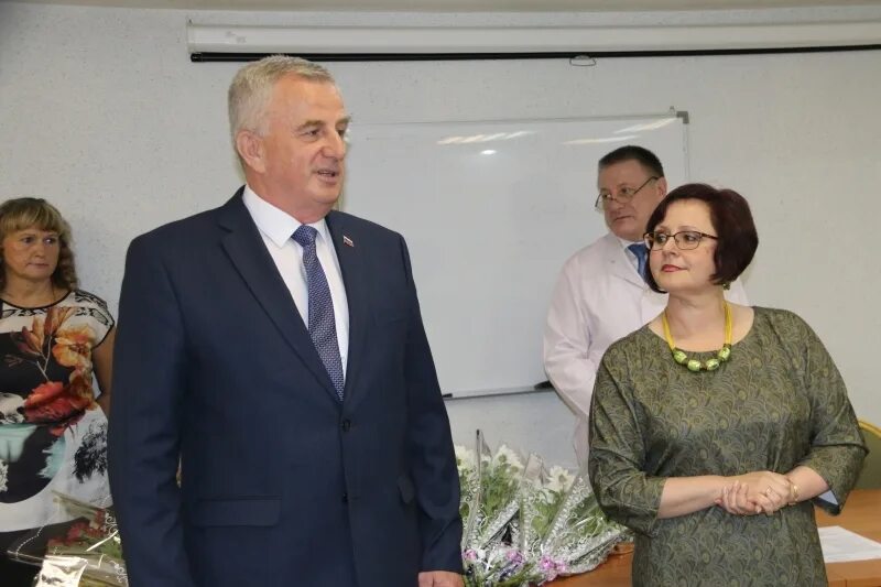 Црб зато. Црб зато североморск день медика. црб североморск сотрудники.