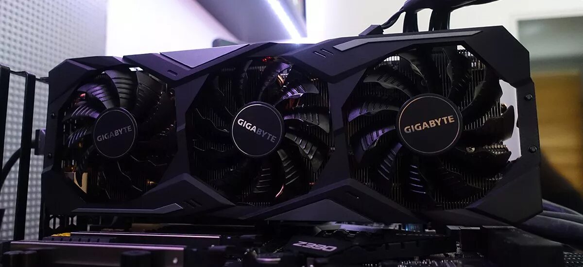 RTX 2070 Gigabyte. Gigabyte GEFORCE RTX 2070 super Windforce. RTX 2070 8gb super Gigabyte. RTX 2070 super 8gb Gigabyte Windforce.