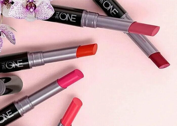 Губная помада the one smart sync. Стойкая губная помада the one colour unlimited. Стойкая суперматовая губная помада орифлейм. Unlimited the one colour стойкая суперматовая губная. The one oriflame помада.